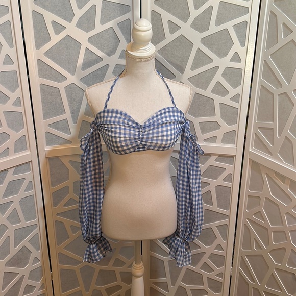 Blue top - Picture 1 of 3